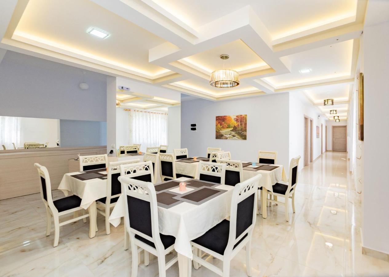 The City Gate Hotel Sarande Exterior photo
